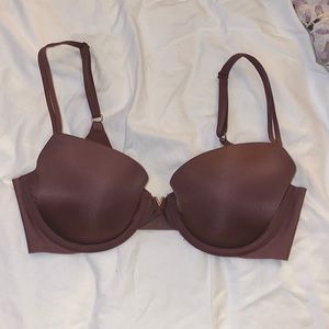 VS Lined Demi 32D ✨